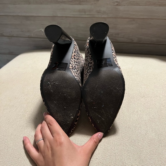 Leopard print booties - Picture 3 of 4